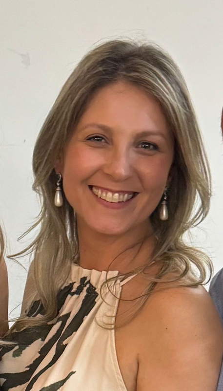 Adriana Kuhr